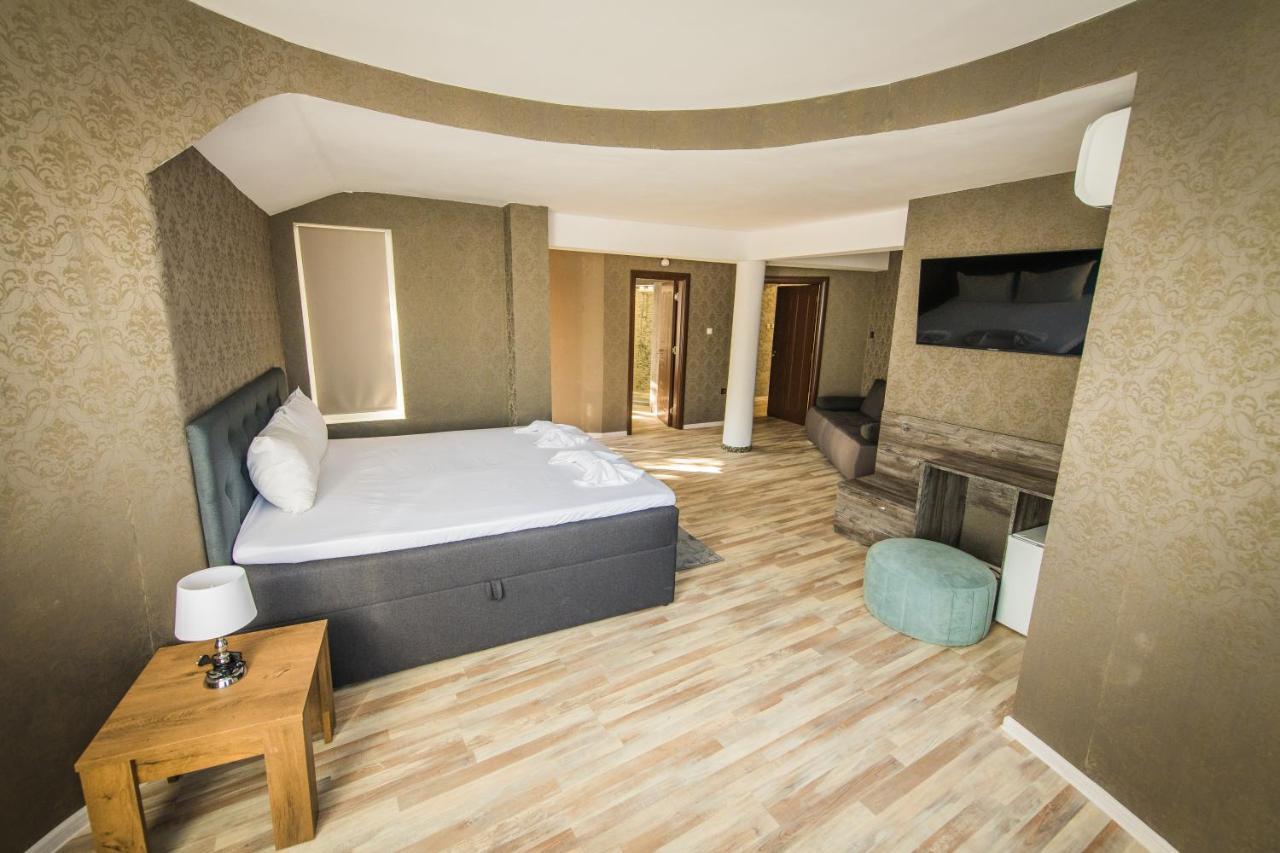 Vida Family Hotel Vidin Buitenkant foto