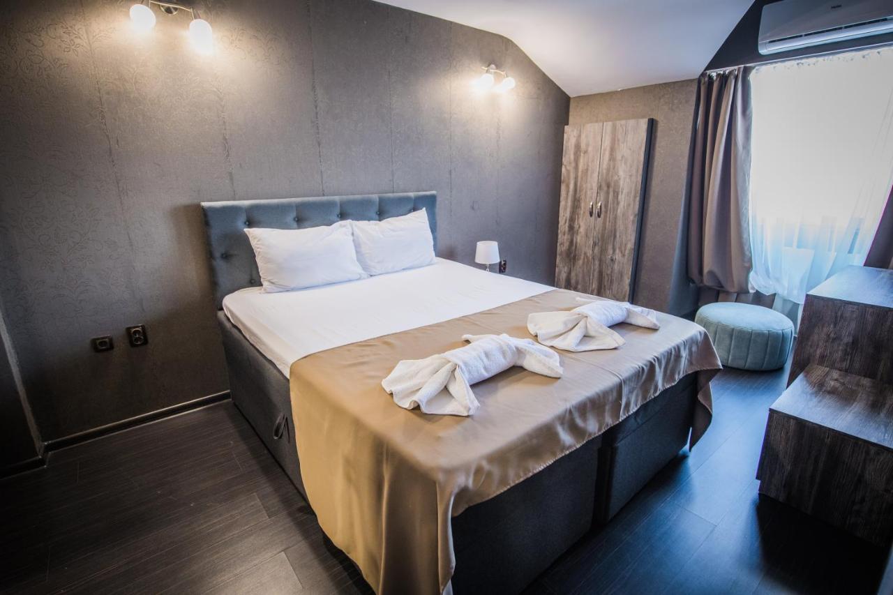 Vida Family Hotel Vidin Buitenkant foto