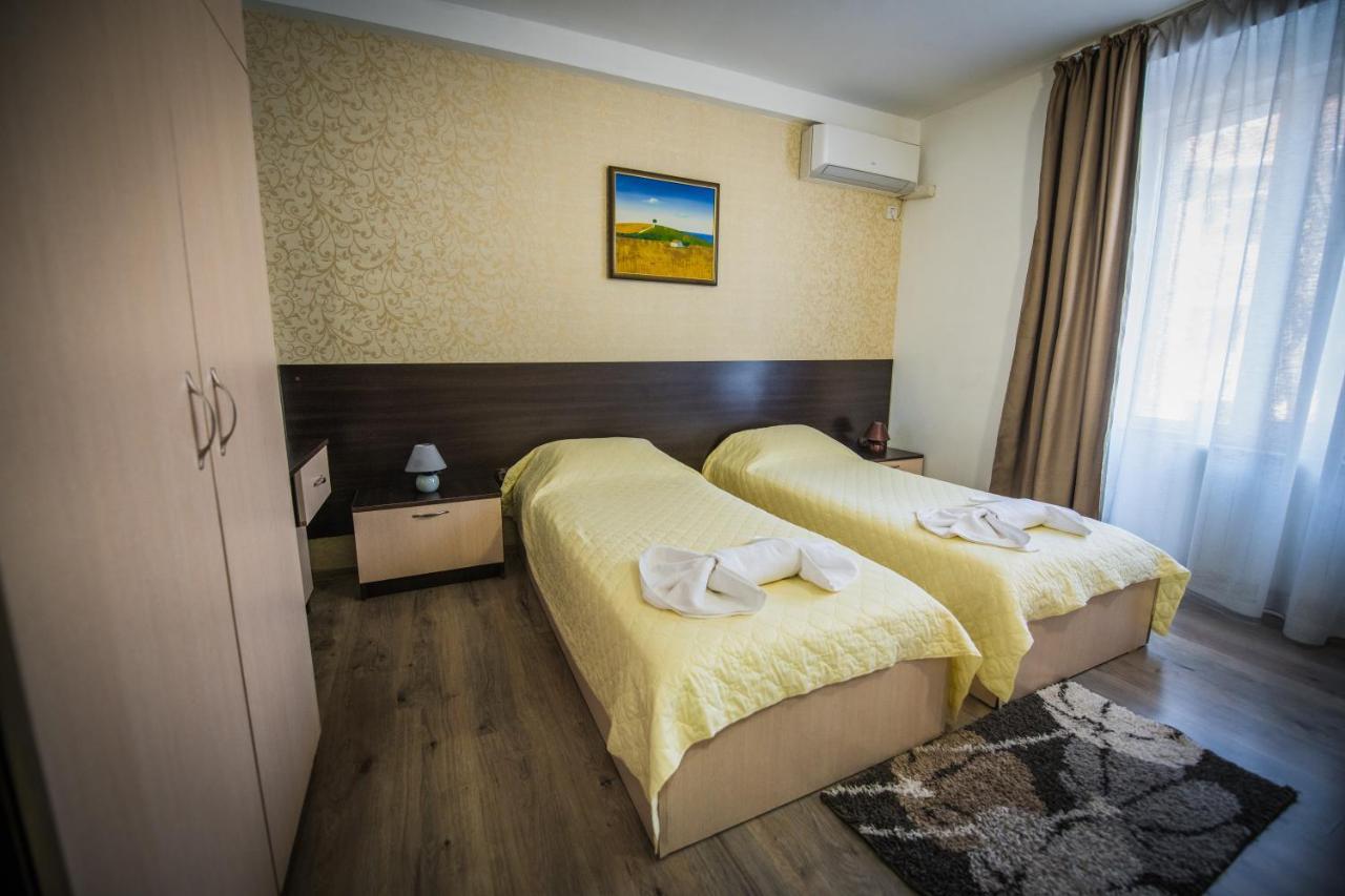 Vida Family Hotel Vidin Buitenkant foto