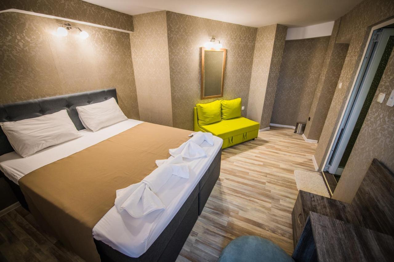 Vida Family Hotel Vidin Buitenkant foto