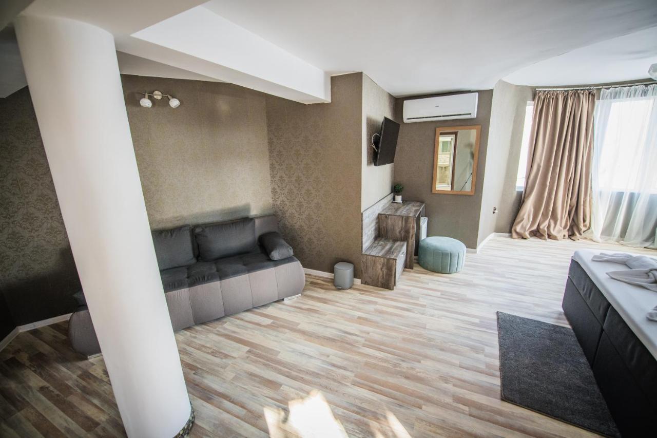 Vida Family Hotel Vidin Buitenkant foto