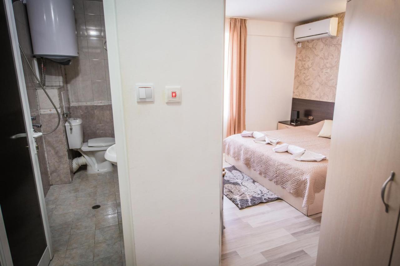 Vida Family Hotel Vidin Buitenkant foto