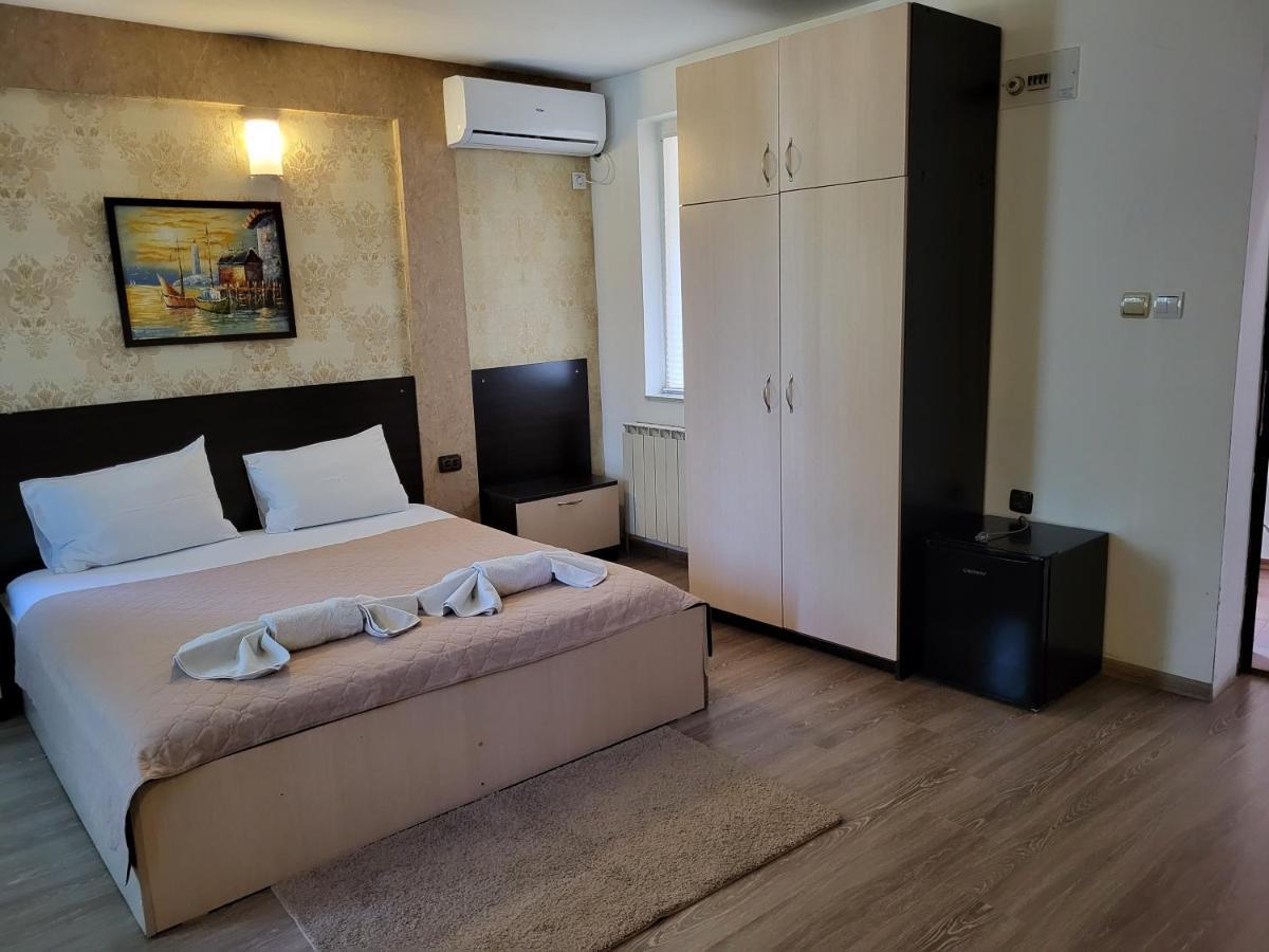 Vida Family Hotel Vidin Buitenkant foto