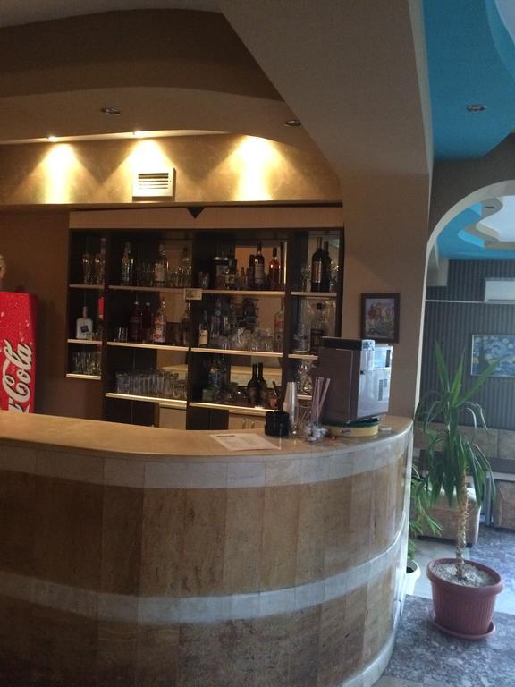 Vida Family Hotel Vidin Buitenkant foto