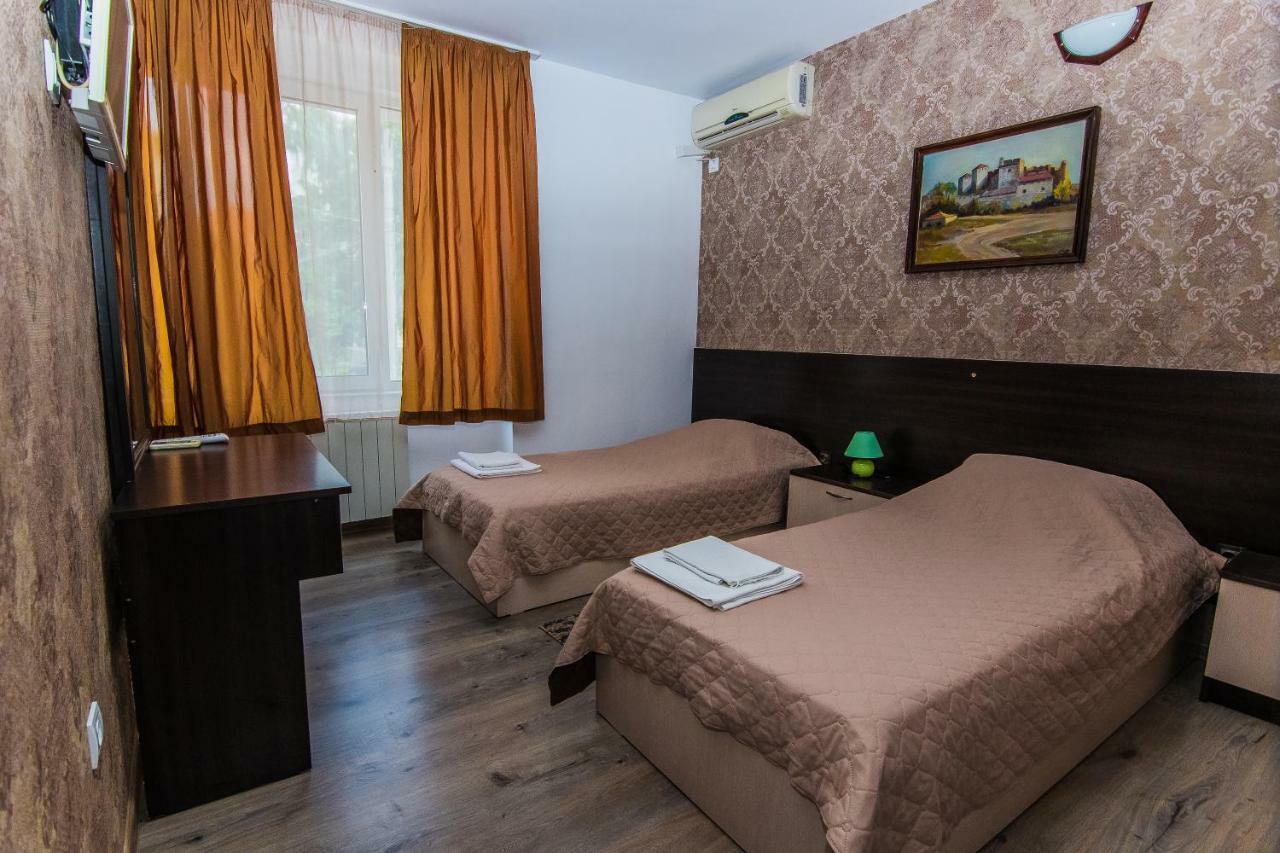 Vida Family Hotel Vidin Buitenkant foto